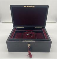 Victorian Leather Fitted Jewellery Box (8 of 12) Victorian Leather Fitted Jewellery Box (8 of 12)