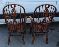 1940's Pair of Oak Country Farmhouse Chairs (2 of 5) 1940's Pair of Oak Country Farmhouse Chairs (2 of 5)