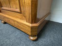 Fine Quality French Walnut Library Bookcase (18 of 23) Fine Quality French Walnut Library Bookcase (18 of 23)