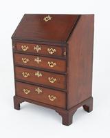Georgian Mahogany Bureau of Small Proportions