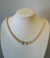 Art Deco 9ct Gold and Freshwater Pearl Necklace