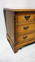 Pair of Burr Walnut Chests of Drawers (5 of 5) Pair of Burr Walnut Chests of Drawers (5 of 5)