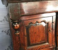 Stunning Period Welsh Oak Cwpwrdd Deuddarn c1720 (23 of 24) Stunning Period Welsh Oak Cwpwrdd Deuddarn c1720 (23 of 24)