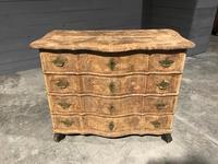 Early 19th Century Bleached Walnut Commode Chest of Drawers (8 of 13) Early 19th Century Bleached Walnut Commode Chest of Drawers (8 of 13)