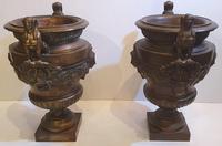 Rare Pair of 19th Century Bronze Planters / Urns (2 of 7) Rare Pair of 19th Century Bronze Planters / Urns (2 of 7)