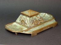 Parisian bronze caster Inkwell. (3 of 8) Parisian bronze caster Inkwell. (3 of 8)