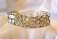 Vintage Sterling Silver Gate Bracelet 1975 Chunky Heart Padlock 7 1/2" Length 35 Grams (3 of 10) Vintage Sterling Silver Gate Bracelet 1975 Chunky Heart Padlock 7 1/2" Length 35 Grams (3 of 10)
