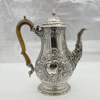 George IV Sterling Silver Coffee Pot London 1824 Timothy Smith & Thomas Merryweather (7 of 12) George IV Sterling Silver Coffee Pot London 1824 Timothy Smith & Thomas Merryweather (7 of 12)