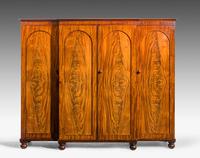 Mid 19th Century Mahogany Wardrobe (2 of 7) Mid 19th Century Mahogany Wardrobe (2 of 7)