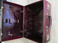 Burgundy Leather Dressing Case (6 of 8) Burgundy Leather Dressing Case (6 of 8)