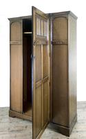 Mid 20th Century Oak Linen Fold Wardrobe – By L. Marcus Ltd. (3 of 12) Mid 20th Century Oak Linen Fold Wardrobe – By L. Marcus Ltd. (3 of 12)