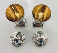 Pair of 18th Century Georgian Solid Sterling Silver Salt and Pepper Shakers Pepperettes (7 of 12) Pair of 18th Century Georgian Solid Sterling Silver Salt and Pepper Shakers Pepperettes (7 of 12)