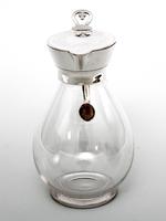 Victorian Martin Hall & Co Silver Plated & Glass Claret Jug (3 of 4) Victorian Martin Hall & Co Silver Plated & Glass Claret Jug (3 of 4)