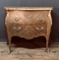 Superb Bleached Walnut Bombe Commode (3 of 9) Superb Bleached Walnut Bombe Commode (3 of 9)