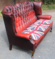 1960s Red Leather Chesterfield Wingback 3 Seater Sofa with Union Jack Cushions (3 of 4) 1960s Red Leather Chesterfield Wingback 3 Seater Sofa with Union Jack Cushions (3 of 4)
