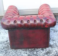 1960s Chesterfield Red Leather Tub Chair with Union Jack on Seat (2 of 3) 1960s Chesterfield Red Leather Tub Chair with Union Jack on Seat (2 of 3)