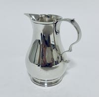 Antique Victorian Solid Sterling Silver Milk or Cream Jug (6 of 12) Antique Victorian Solid Sterling Silver Milk or Cream Jug (6 of 12)