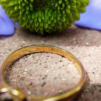 Dainty Vintage 18ct Gold Diamond Flower Ring (5 of 7) Dainty Vintage 18ct Gold Diamond Flower Ring (5 of 7)