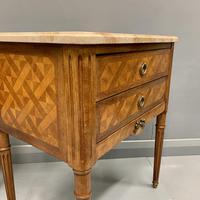 Set of 4 French Marble Top Side Tables (4 of 11) Set of 4 French Marble Top Side Tables (4 of 11)