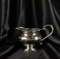 1930's Three Piece Silver Tea Set by Walker & Hall (6 of 21) 1930's Three Piece Silver Tea Set by Walker & Hall (6 of 21)