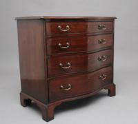 18th Century mahogany serpentine chest of drawers (6 of 9) 18th Century mahogany serpentine chest of drawers (6 of 9)
