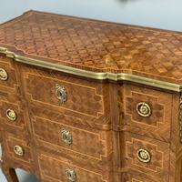 Small French kingwood parquetry chest of drawers (2 of 7) Small French kingwood parquetry chest of drawers (2 of 7)
