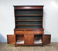 George III Period Welsh Dresser (2 of 6) George III Period Welsh Dresser (2 of 6)