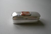 Solid Silver Box with Agate Decoration on Lid c.1902 (2 of 3) Solid Silver Box with Agate Decoration on Lid c.1902 (2 of 3)