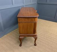 Burr Walnut Sideboard (4 of 18) Burr Walnut Sideboard (4 of 18)