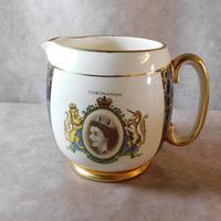 Ringtons 1953 Coronation Teapot & Water Jug (3 of 10) Ringtons 1953 Coronation Teapot & Water Jug (3 of 10)
