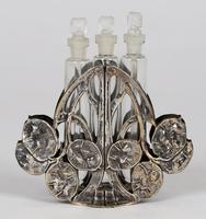 Continental Art Nouveau Silver Plated Scent Bottle Holder with Three Scent Bottles (7 of 15) Continental Art Nouveau Silver Plated Scent Bottle Holder with Three Scent Bottles (7 of 15)