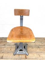 Original Industrial Singer Stool / Machinist Stool (2 of 9) Original Industrial Singer Stool / Machinist Stool (2 of 9)