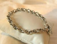 Vintage Silver Bracelet 1970s Ornate Heart Padlock 7 1/2" Length 13.3 Grams (2 of 11) Vintage Silver Bracelet 1970s Ornate Heart Padlock 7 1/2" Length 13.3 Grams (2 of 11)