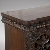 Highly Decorative Burmese 19th Century Three Door Cabinet (4 of 5) Highly Decorative Burmese 19th Century Three Door Cabinet (4 of 5)