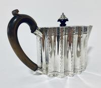 18th Century Georgian Solid Sterling Silver Teapot (7 of 16) 18th Century Georgian Solid Sterling Silver Teapot (7 of 16)
