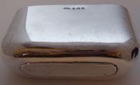 1934 Daniel & Arter Solid Hallmarked Silver Leather and Glass Hip Flask 7fl oz (6 of 12) 1934 Daniel & Arter Solid Hallmarked Silver Leather and Glass Hip Flask 7fl oz (6 of 12)
