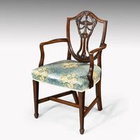 Elegant Set of 8 Early 20th Century Classical Hepplewhite Chairs (4 of 6) Elegant Set of 8 Early 20th Century Classical Hepplewhite Chairs (4 of 6)
