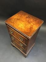 Georgian Revival Walnut Small Chest (10 of 11) Georgian Revival Walnut Small Chest (10 of 11)