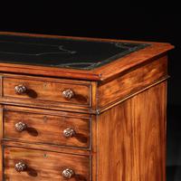 Fine Honduras Mahogany 19th Century Pedestal Desk (3 of 4) Fine Honduras Mahogany 19th Century Pedestal Desk (3 of 4)