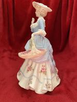 Coalport Limited Edition figurine titled “Strawberries Scarlet Strawberries” from the Cries of London Collection 225 of 9500 (4 of 10) Coalport Limited Edition figurine titled “Strawberries Scarlet Strawberries” from the Cries of London Collection 225 of 9500 (4 of 10)