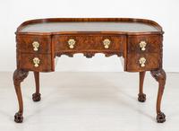 Superb Walnut Queen Anne Style Writing Table (15 of 17) Superb Walnut Queen Anne Style Writing Table (15 of 17)