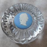Wedgwood Jasperware & Crystal Paperweight (5 of 5) Wedgwood Jasperware & Crystal Paperweight (5 of 5)