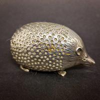 Edwardian Silver Hedgehog Pin Cushion (2 of 6) Edwardian Silver Hedgehog Pin Cushion (2 of 6)