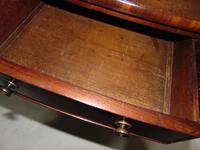 Georgian Mahogany Bow Dressing Table (6 of 7) Georgian Mahogany Bow Dressing Table (6 of 7)