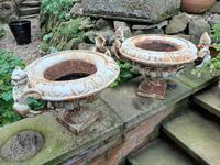 Fine Pair of French Cast-iron Painted Urns (5 of 7) Fine Pair of French Cast-iron Painted Urns (5 of 7)