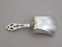 Victorian Silver Caddy Spoon With Gothic Style Pierced Handle by Hilliard & Thomason, Birmingham 1886 (8 of 9) Victorian Silver Caddy Spoon With Gothic Style Pierced Handle by Hilliard & Thomason, Birmingham 1886 (8 of 9)