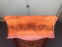 Antique Mahogany Serpentine Chest of Drawers (7 of 11) Antique Mahogany Serpentine Chest of Drawers (7 of 11)