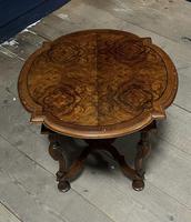 Pretty Walnut Carolean Coffee or Lamp Table (3 of 10) Pretty Walnut Carolean Coffee or Lamp Table (3 of 10)