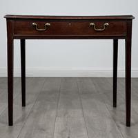 Antique 18th Century Good Quality Writing Table In Oak
