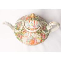 19th Century Cantonese Femille Rose Large Tea Pot (7 of 12) 19th Century Cantonese Femille Rose Large Tea Pot (7 of 12)